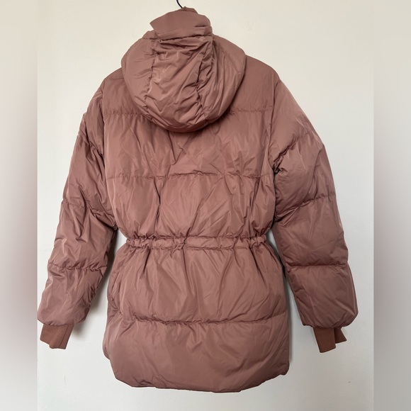 Sweaty Betty water resistant women’s puffer jacket - Picture 3 of 7